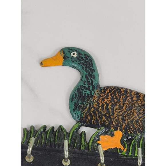 Retro Cast Iron Key Holder Ducking Duck 80's Wall Key Hook 5 1/2" Vintage - Picture 2 of 11